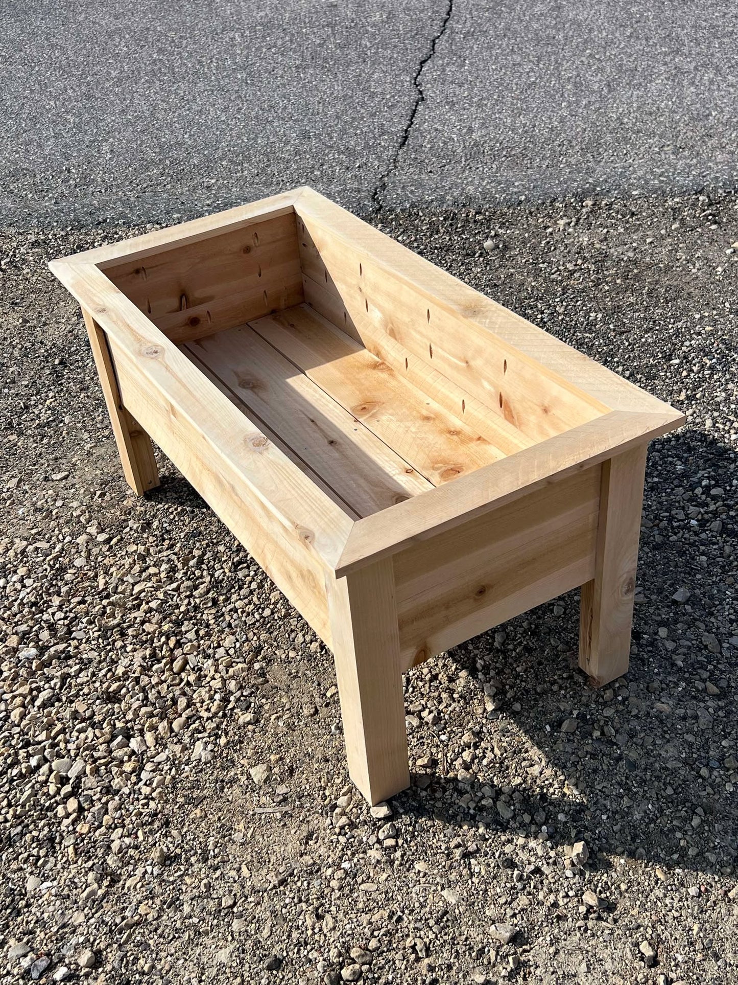 Box Shallow, Raised Half Height